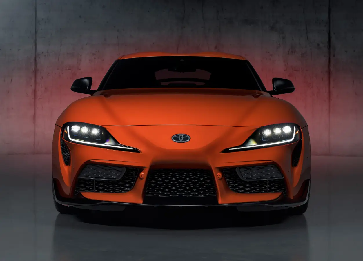 Rent Range rover Evoque (Brown), 2021